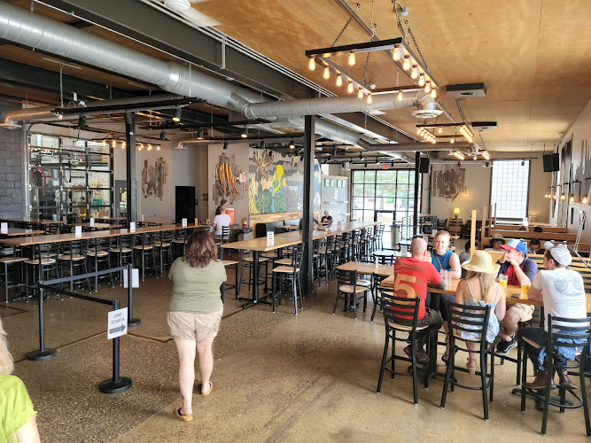 Insight Brewing & Taproom Brewery in Minneapolis Minnesota