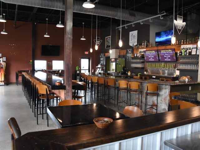Iowa Brewing Company Brewery in Cedar Rapids Iowa