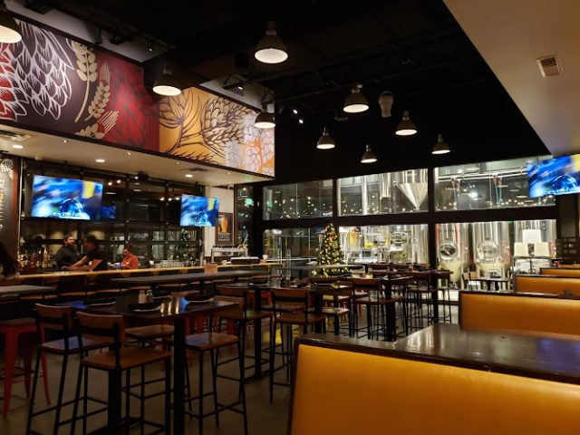 Iron Hill Brewery & Restaurant Brewery in Columbia South Carolina