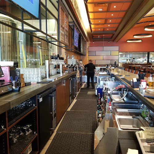 Iron Hill Brewery & Restaurant restaurants in Huntingdon Valley Pennsylvania