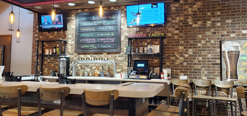 Isaac's Craft Kitchen & Brewery - Lemoyne Brewery in Lemoyne PA