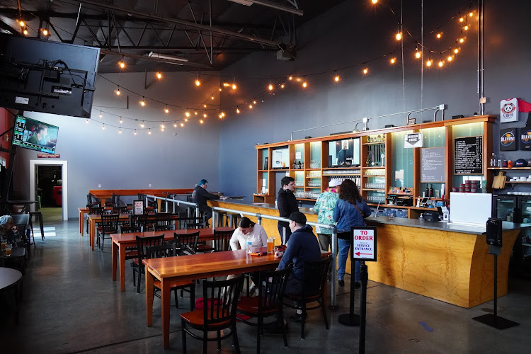 Jellyfish Brewing Company - Georgetown Brewery in Seattle Washington