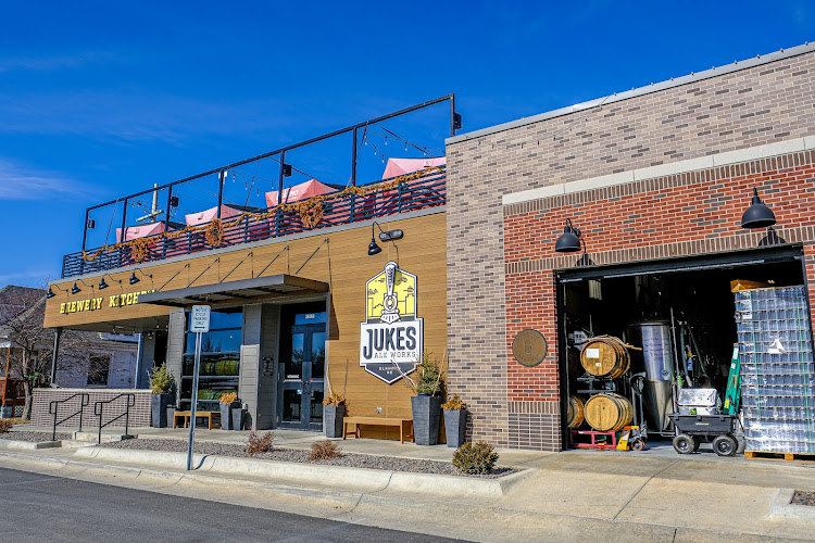 Jukes Ale Works restaurants in Elkhorn Nebraska
