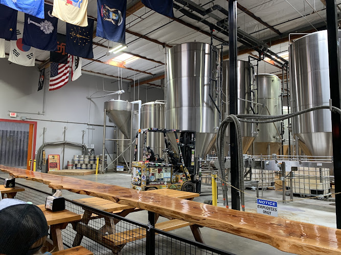 Knee Deep Brewing Company Brewery in Auburn California