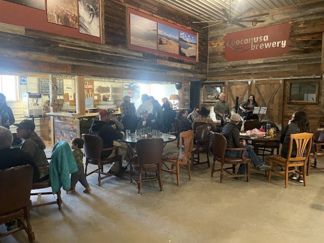 Koocanusa Brewery | Wine Bar & Pub Brewery in Eureka Montana