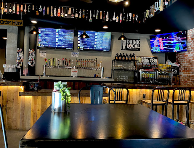 La Quinta Brewing Co - Old Town Taproom & Grill Brewery in La Quinta California