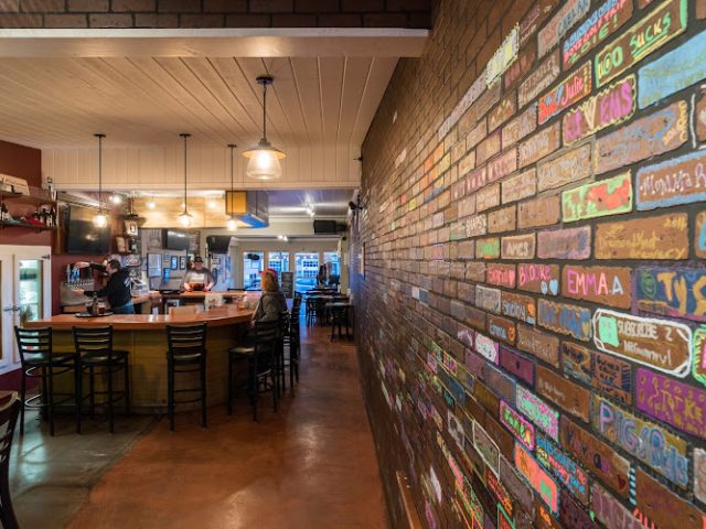 Lake Chelan Brewery Brewery in Manson Washington