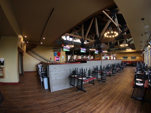 Lariat Lodge Brewing Company restaurants in Littleton Colorado