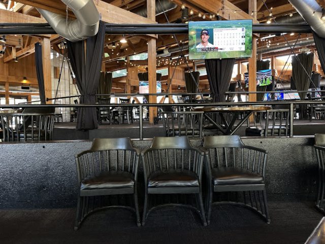 Laughing Monk Brewing and Gastropub restaurants in Scotts Valley California