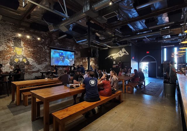 Lincoln Beer Company Brewery in Burbank California