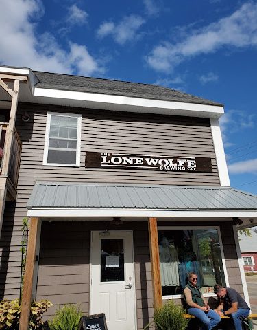 Lone Wolfe Brewing Company Brewery in Wolfeboro New Hampshire