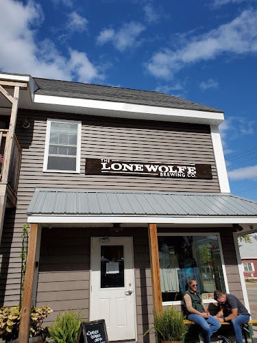 Lone Wolfe Brewing Company Brewery in Wolfeboro New Hampshire