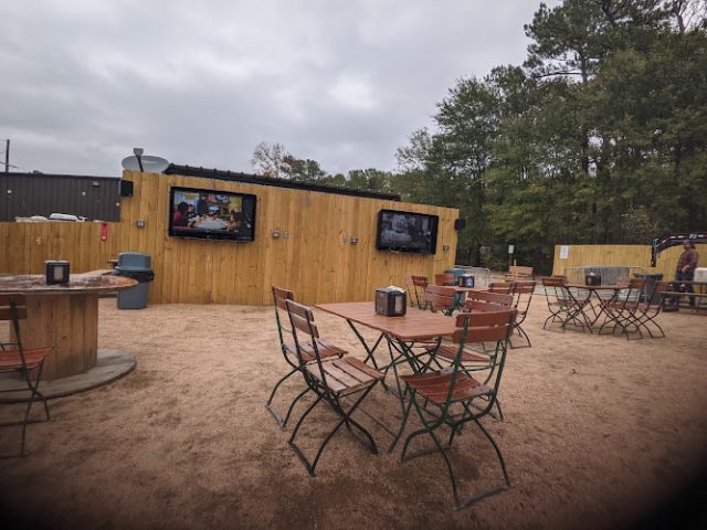 Lucky 19 Brewing Company Brewery in Huntsville Texas