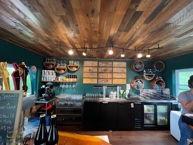 Lucky Hare Brewing Company Brewery in Hector New York