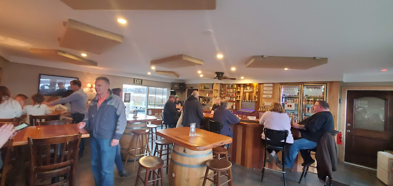 Lunkenheimer Craft Brewing Co. at Sodus Bay Bridge Brewery in North Rose New York