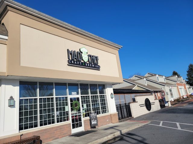 Mad Chef Craft Brewing restaurants in East Petersburg Pennsylvania