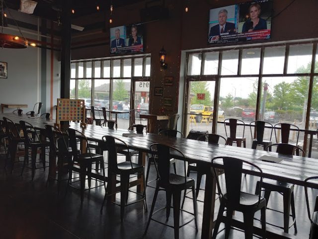 Mad Hatchet Brewing Brewery in Shorewood Illinois