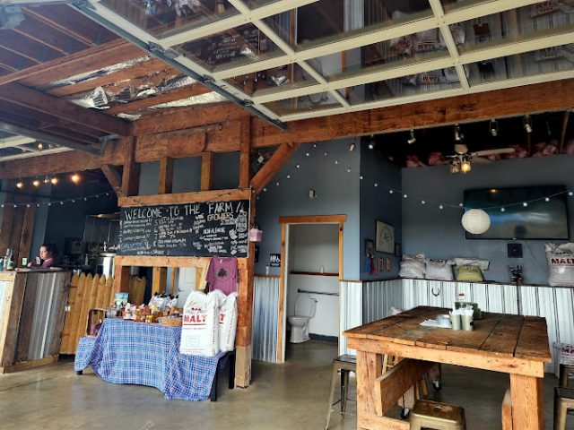 Maple View Farm attractions in Granby Connecticut