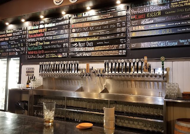 Maui Brewing Co. restaurants in Kihei Hawaii