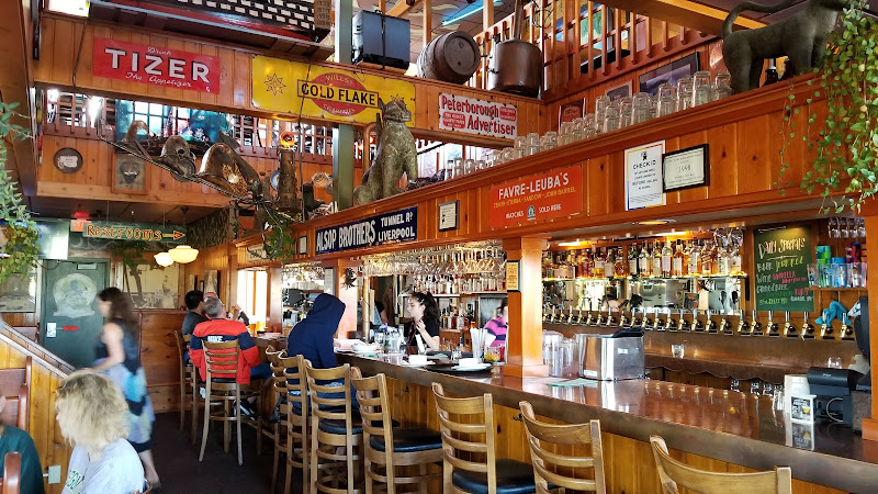 McMenamins Lighthouse Brewpub restaurants in Lincoln City Oregon