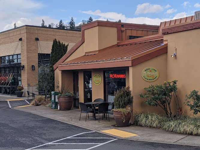 McMenamins West Linn Pub restaurants in West Linn Oregon