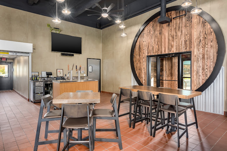 Midland Brewing Company restaurants in Midland Michigan