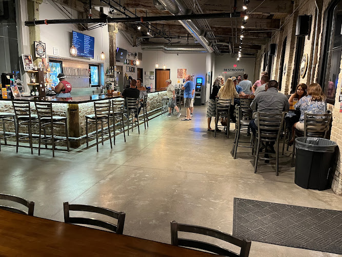 Midwest Ale Works Brewery in East Moline Illinois