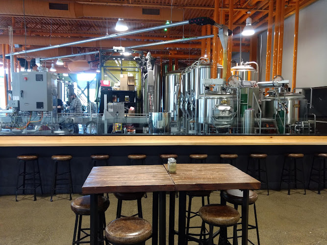 Mighty Squirrel Brewing Co. restaurants in Waltham Massachusetts