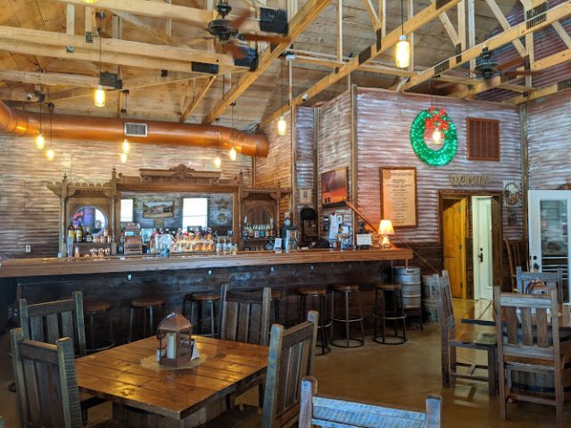 Missouri Ridge Distillery & Brewery Distillery in Branson Missouri