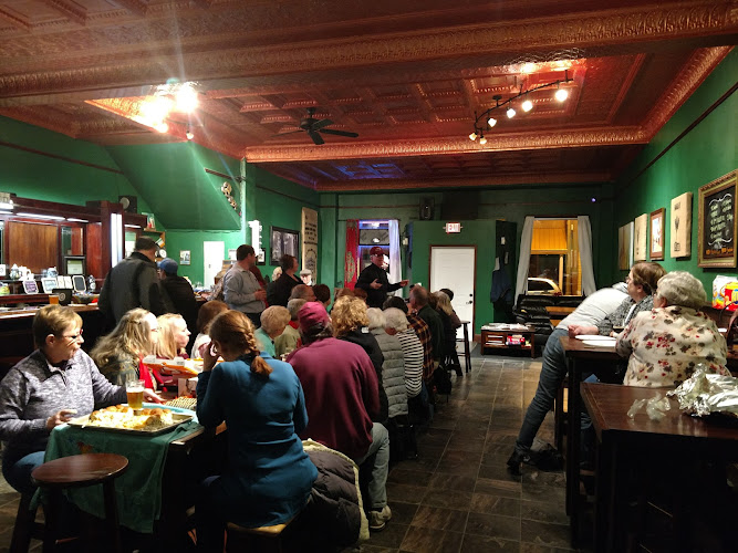 Molly's Pint Brewpub restaurants in Murphysboro Illinois