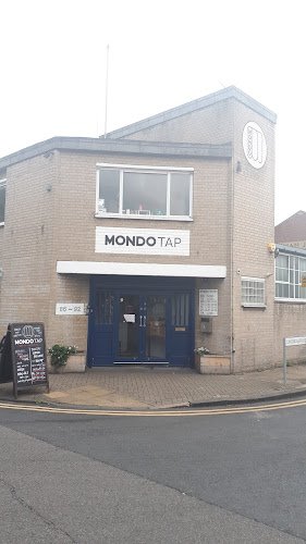 Mondo Brewing Company Brewery in London