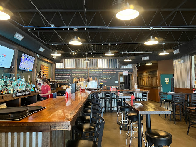 Monkey Town Brewing & Restaurant - Dayton restaurants in Dayton Tennessee