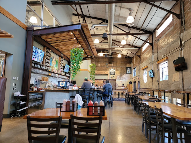 Moontown Brewing Company restaurants in Whitestown Indiana