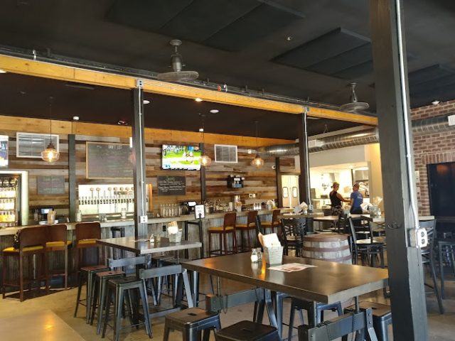 Mt. Carmel Brewing Company restaurants in Cincinnati Ohio