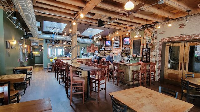 Mudhook Brewing Company bars in York Pennsylvania