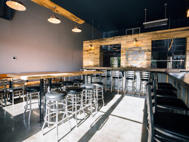 Mule & Elk Brewing Brewery in Cle Elum Washington