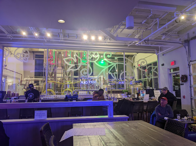 New Realm Brewing Co. restaurants in Suffolk Virginia