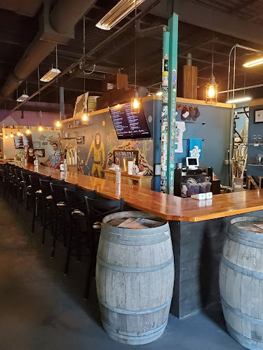 Niantic Public House and Brewery Brewery in Niantic Connecticut