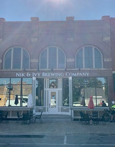 Nik & Ivy Brewing Company Brewery in Lockport Illinois