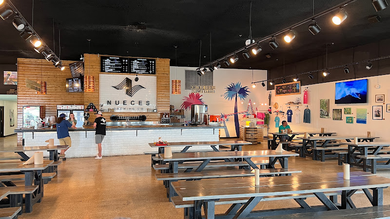 Nueces Brewing and Barbecuing restaurants in Corpus Christi Texas