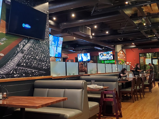 Oggi's Sports | Brewhouse |Pizza restaurants in Fontana California