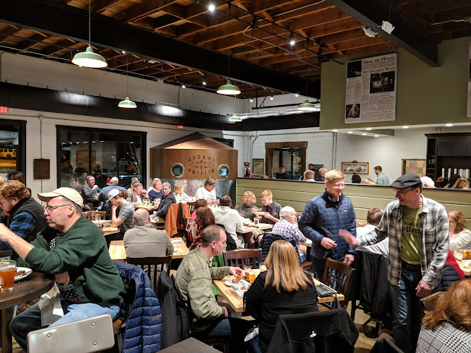 Old Herald Brewery & Distillery restaurants in Collinsville Illinois