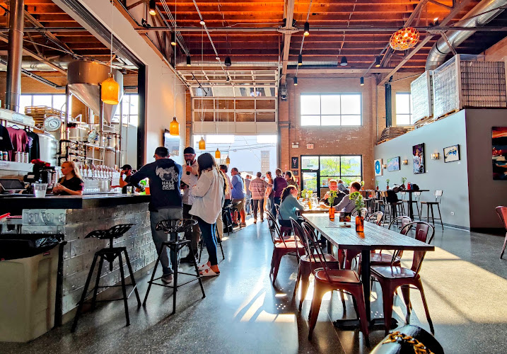 On Tour Brewing Company Brewery in Chicago Illinois