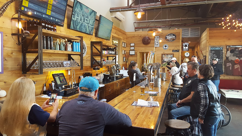 Palmetto Brewing Co. attractions in Charleston South Carolina