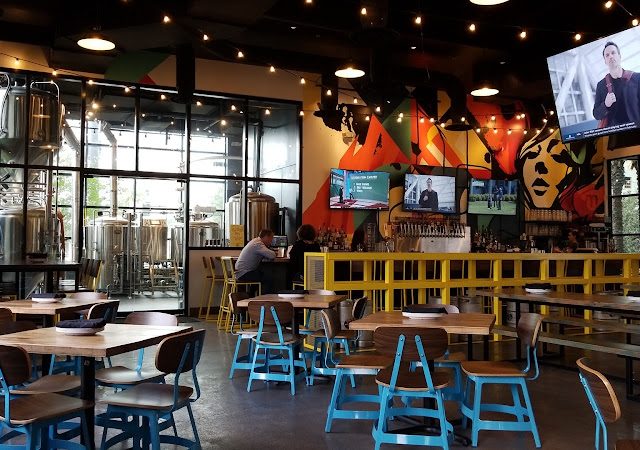 Park Pizza & Brewing Company restaurants in Orlando Florida