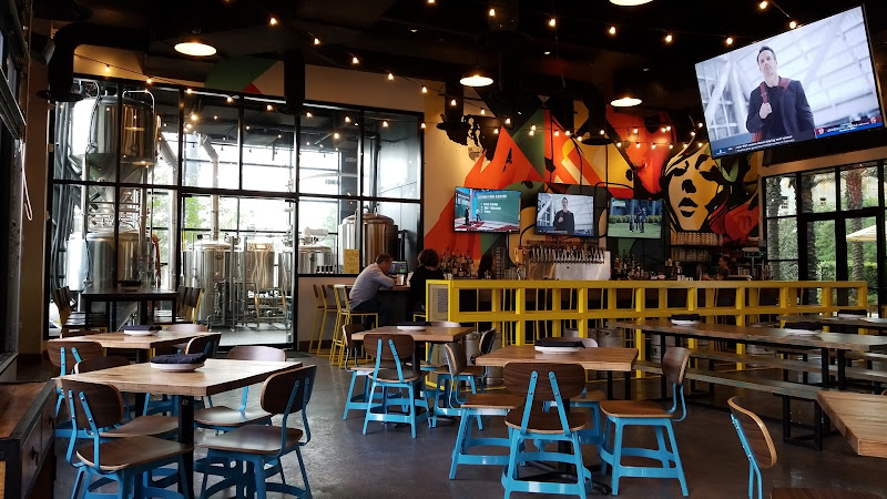 Park Pizza & Brewing Company restaurants in Orlando Florida