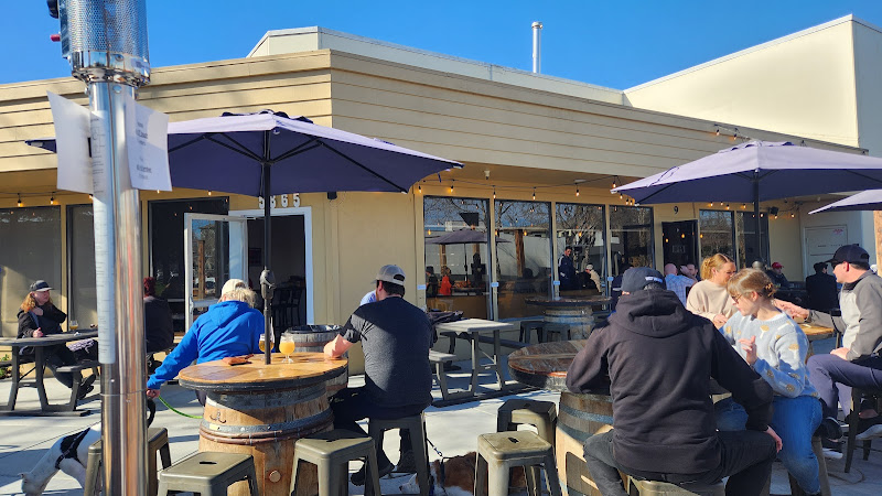 Parliament Brewing Company Brewery in Rohnert Park California