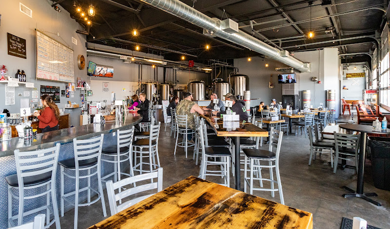 Peaks N Pines Brewery - Fountain Brewery in Fountain Colorado