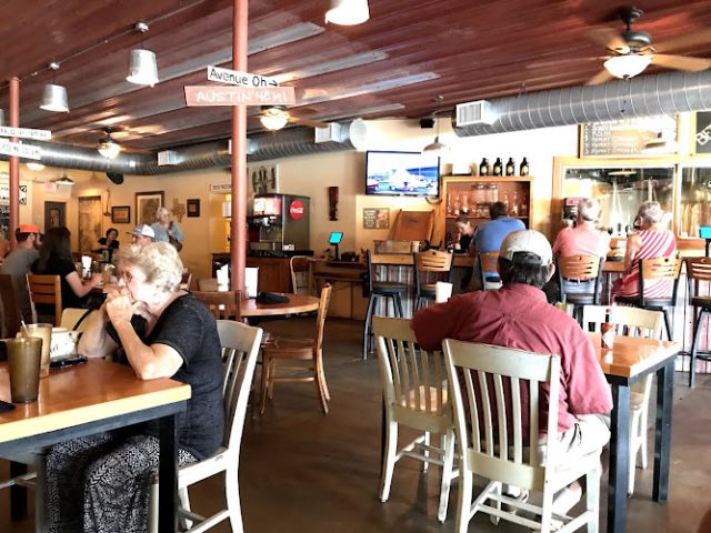 Pecan Street Brewing restaurants in Johnson City Texas