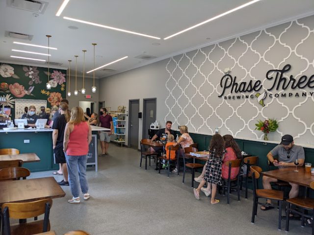 Phase Three Brewing - Lake Zurich Brewery in Lake Zurich Illinois